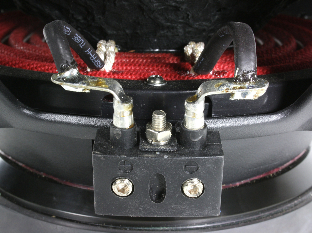 Excursion SXT-12D4 - subwoofer samochodowy